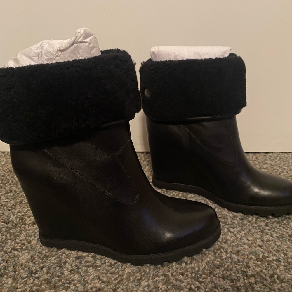 NEW UGG Black Leather Wedge